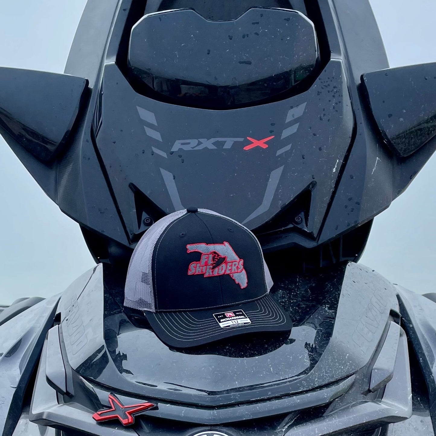 FL Ski Riders Hat - Black, Gray & Red